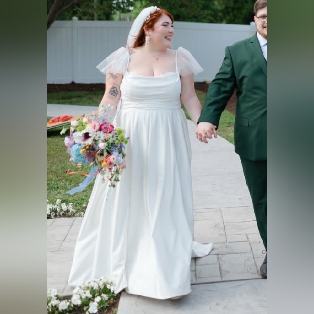 Azazie Caymus Wedding Gown - Picture 4 of 5